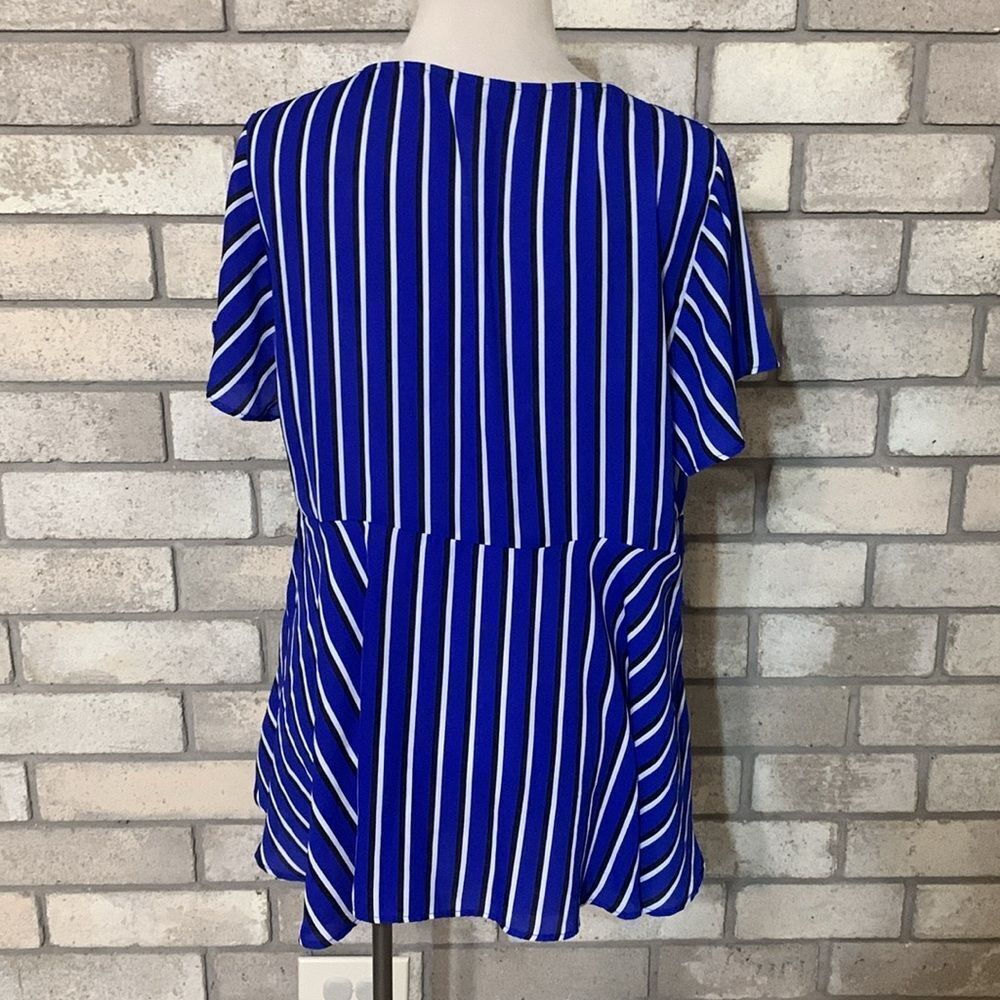 3for$20 blouse torrid size 0 - Picture 2 of 3
